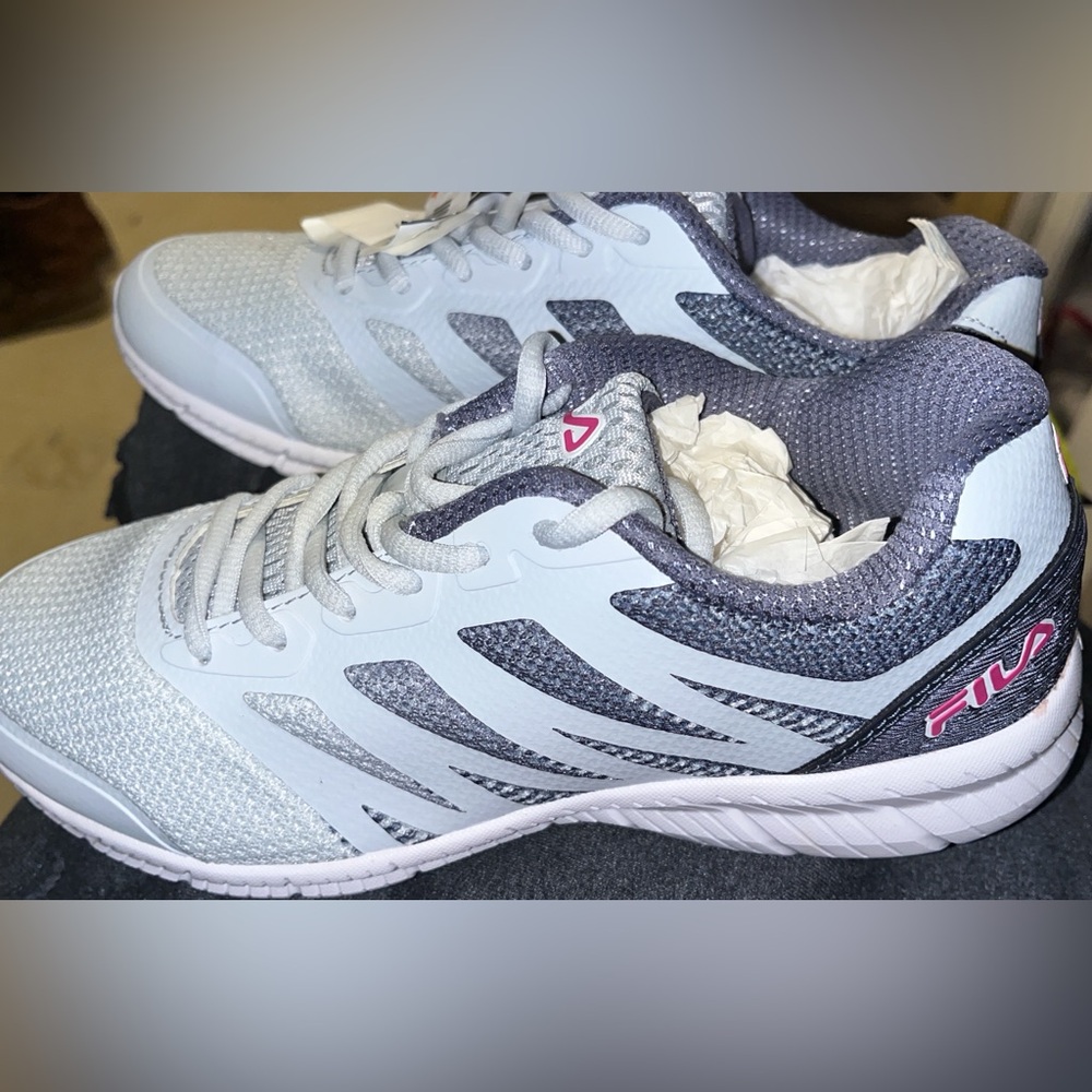 Women’s 8 1/2 FILA Athletic Shoes